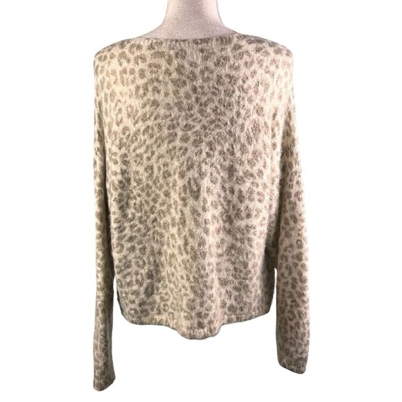 Peyton Primrose Cheetah Print Sweater Size Large Off Taupe Soft Leopard - Picture 4 of 10
